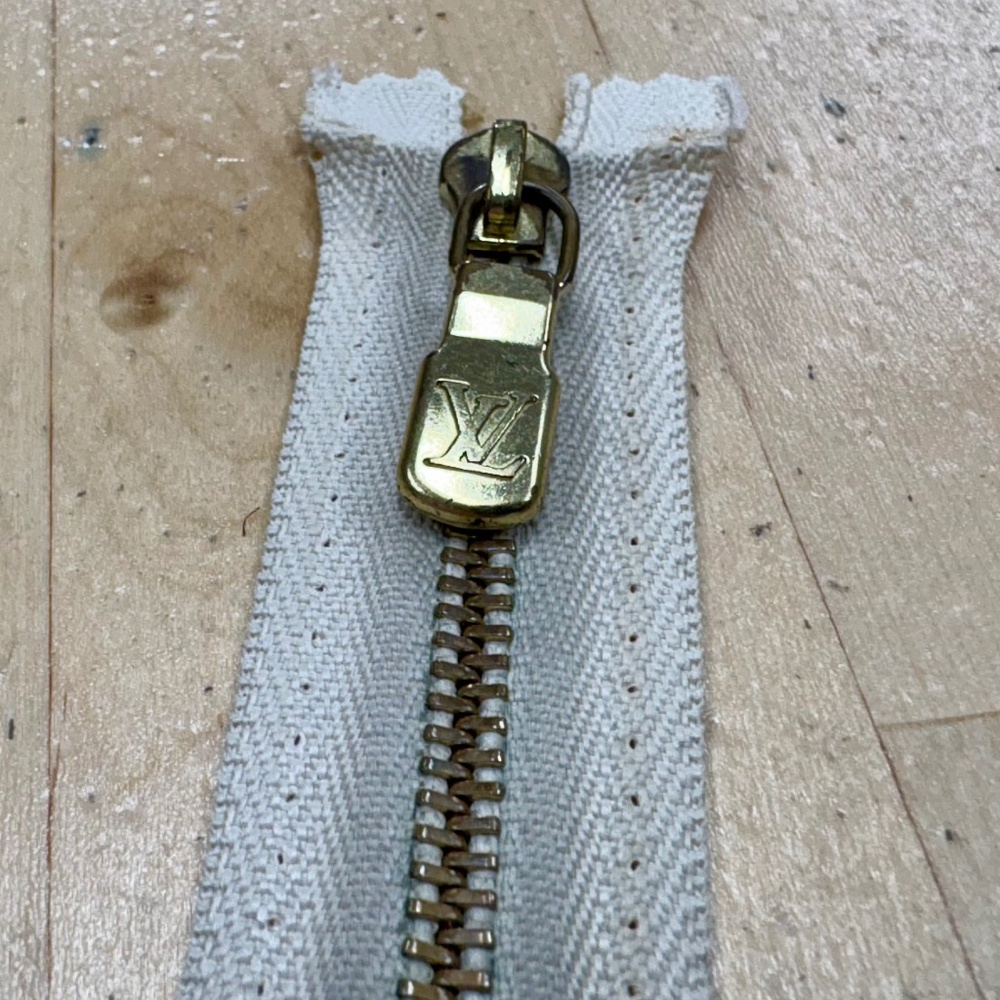 Louis Vuitton 6.5” Cream/Brass Zipper Replacement